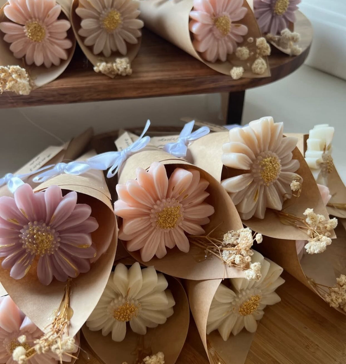 Daisy toppers on skewers