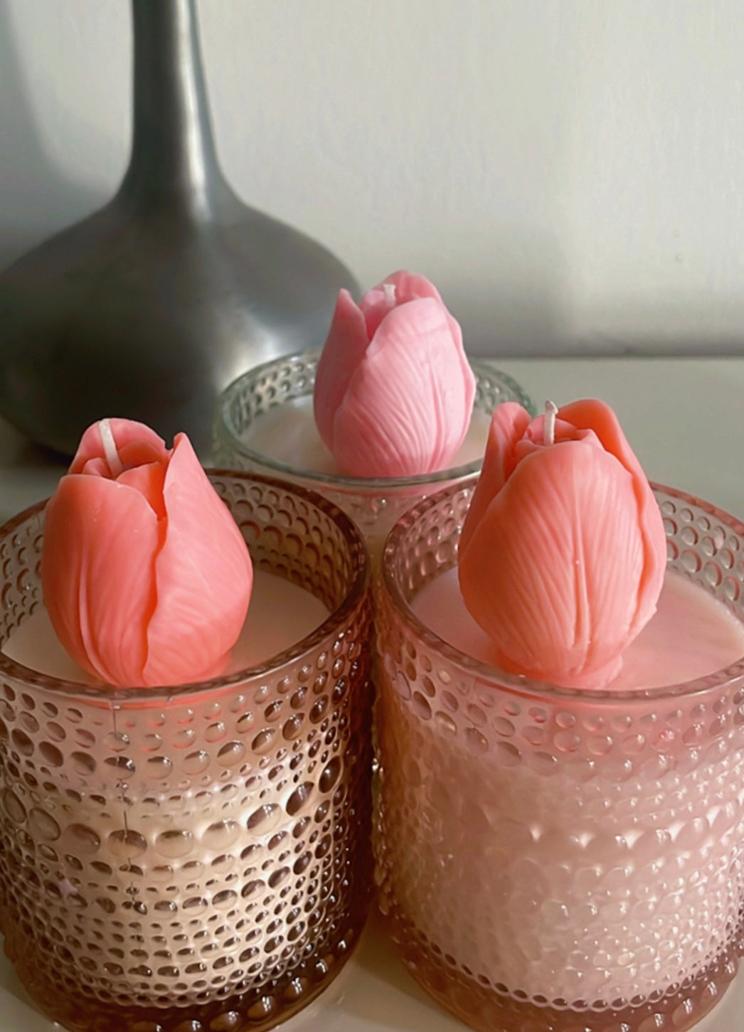 Tulip topper in 4oz jar