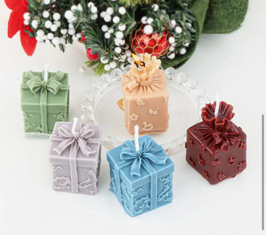 3 Mini Gift Boxes
